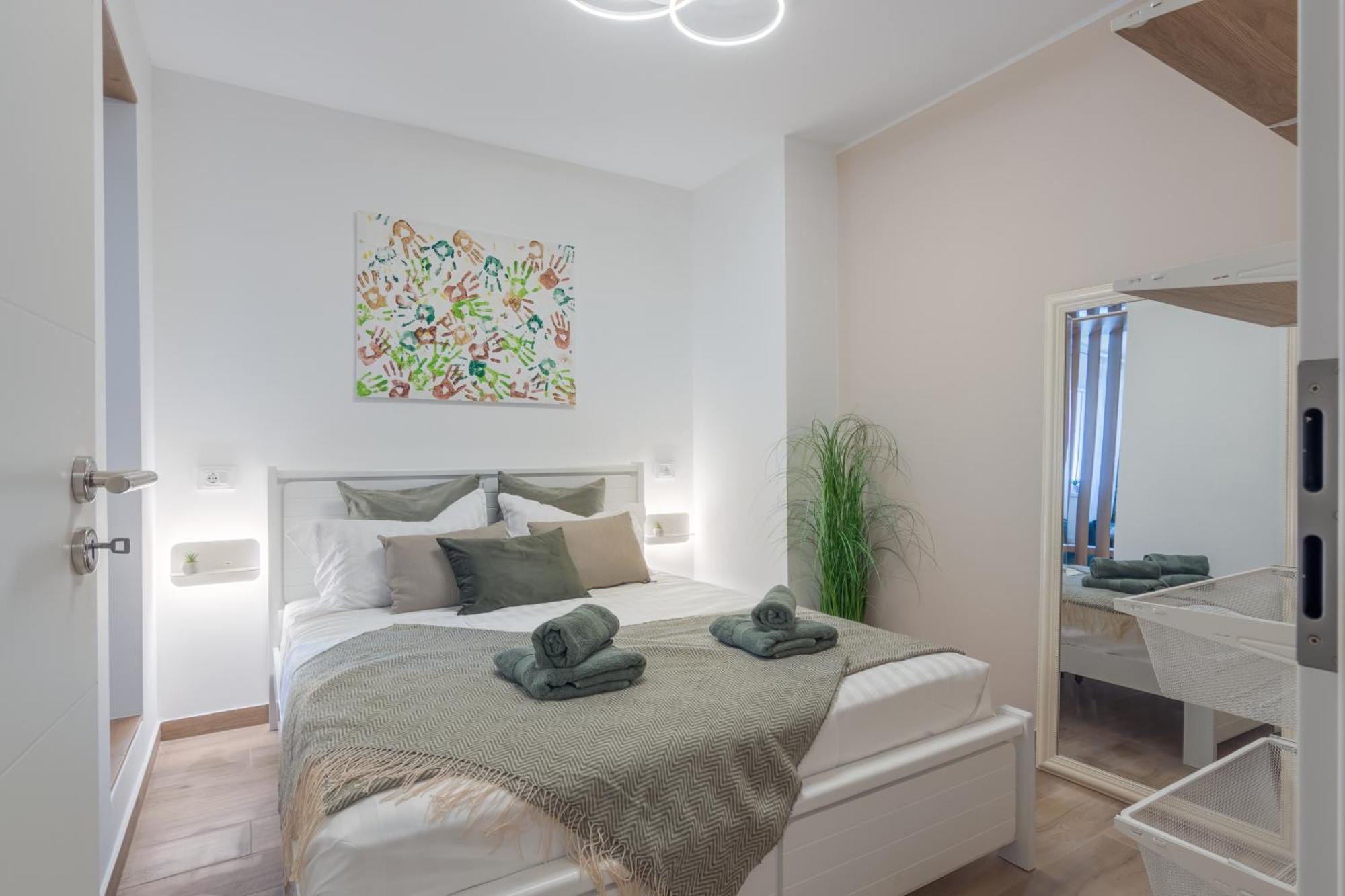 Apartment Norah With Private Parking Pula Exterior foto